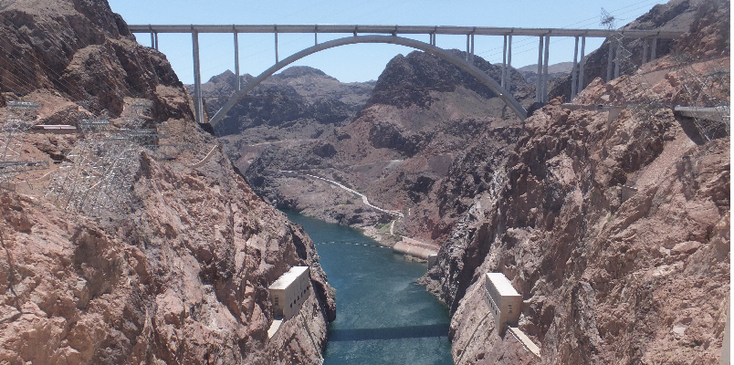 Hoover-Dam-Boulderdam-Bridge-brug-Cplorado-River-rivier-Verenigde-Staten