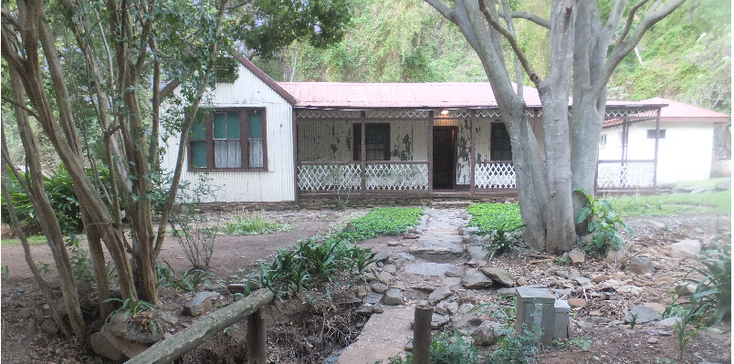 Fernlea-House-houten-huis-Barberton-Zuid-Afrika