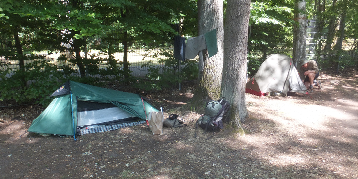 Knaus-camping-Neurenberg-tent-Duitsland