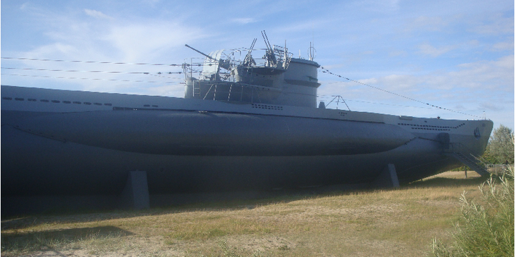 Laboe-onderzeer-U995-U-boat-boot-buitenkant-Duitsland