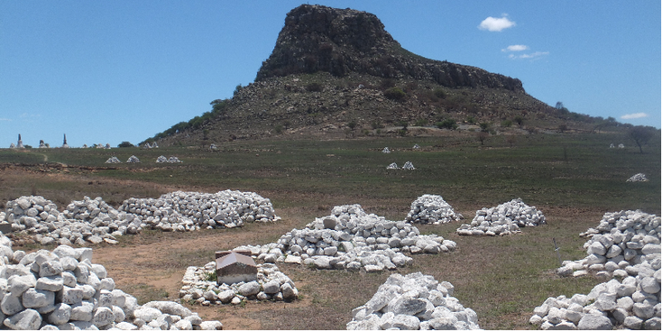 Isandlwana-Eshowe-monument-Zoeloe-Brits-Engels-slagveld-Zuid-Afrika