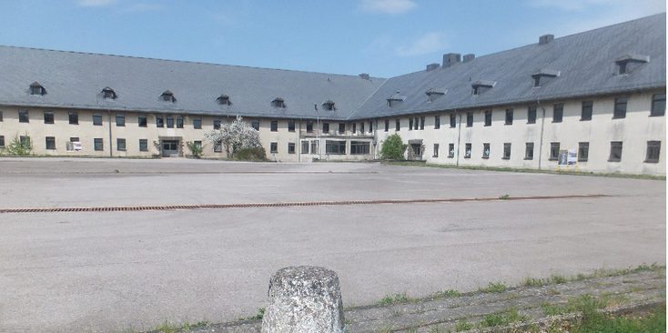 NS-Ordensburg-Vogelsang-SS-officieren-school-plein-kazerne-WW2-Duitsland