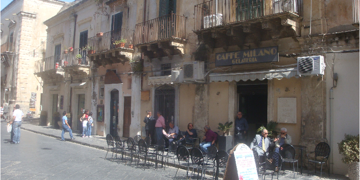 Noto-terras-Sicilië-Italië