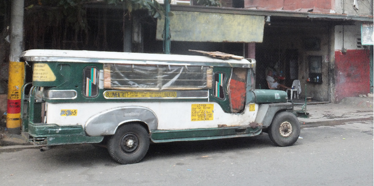 Jeepney-Manila-straatleven-vervoer-openbaar-Filipijnen