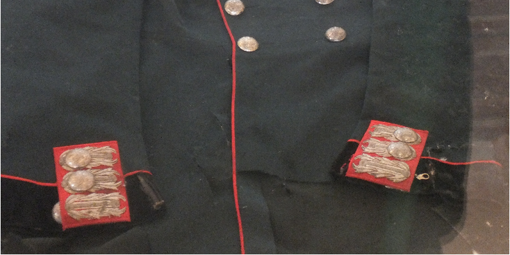 Sint-Petersburg-Hermitage-museum-uniform-tsaar-Alexander-II-Rusland