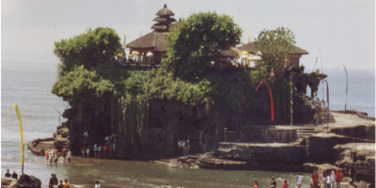 Tanah-Lot-tempel-schier-eiland-Bali-Indonesië