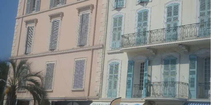 Cannes-Boulevard-Frankrijk-luiken-palmboom