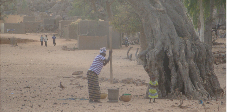Banani-Tirelli-Dogon-stampen-Mali