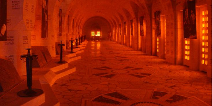 Verdun-Memorial-Ossuaire-slagveld-monument-herdeking-begraafplaats-Frankrijk