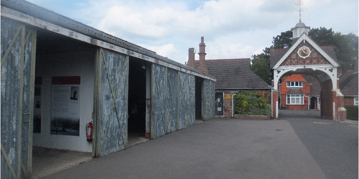 Bletchley-garage-cottage-afluisteren-Engeland