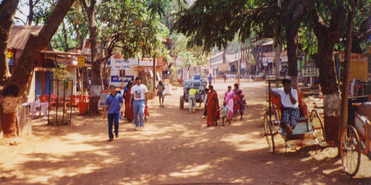 Matheran-heuveltop-paard-en-wagen-straatleven-India-stalletjes