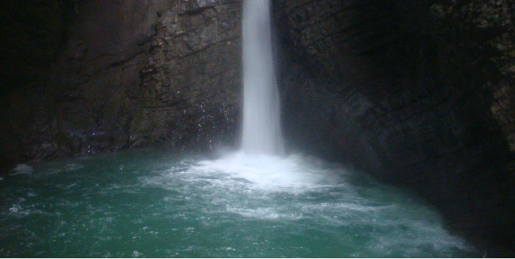 Kozjak-waterval-Kobarid-Slovenië