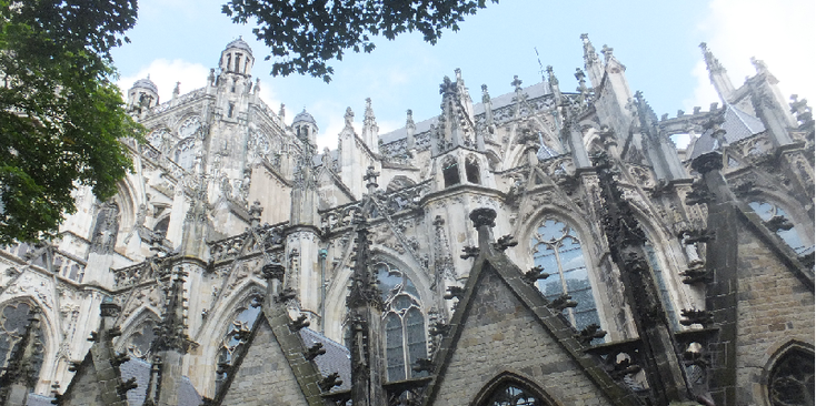 Sint-Jans-kathedraal-Den-Bosch-sGravenhage-Nederland