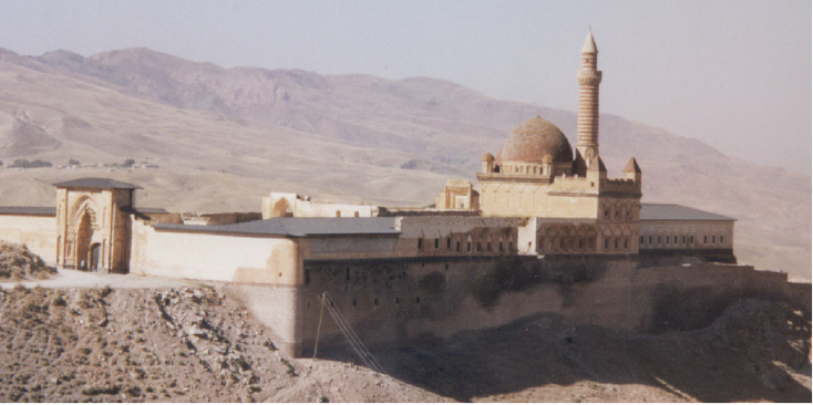 Ishak-Pasa-paleis-Dogubayazit-woestijn-toren-Turkije 
