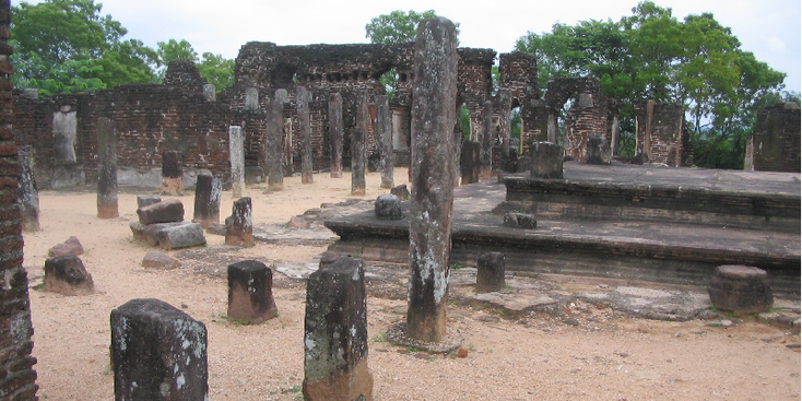 Polonnaruwa-archeologische-site-ruïne-Sri-Lanka