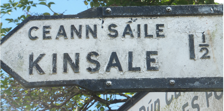 Kinsdale-Ceann-Saile-tweetalen-Gaelisch-Ierland