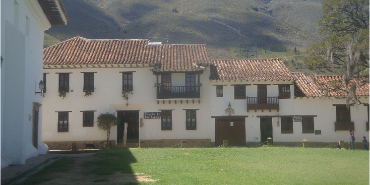 Villa-de-Leyva-Tunja-Colombia-Plazuele-del-Carmen