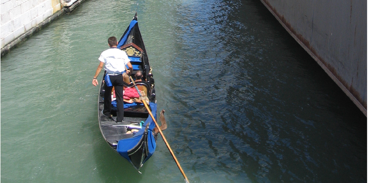 Venetië-kanaal-boot-water-Italië