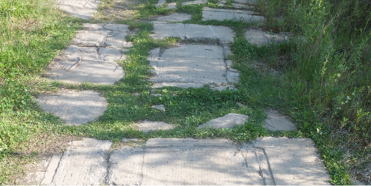 Plaszow-Concentrationcamp-Nazi-WW2-Jewish-Graves-Krakow-Poland
