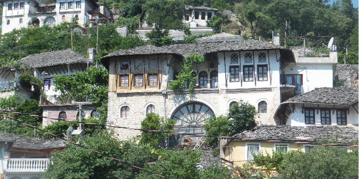 Gjirokaster-Gjirokastra-Ottomaans-huis-Albanië