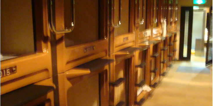 Capsule-hotel-Riverside-Tokyo-Japan