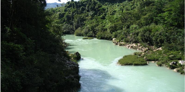 Aqua-Azul-Clara-helder-water-azuurblauw-Mexico