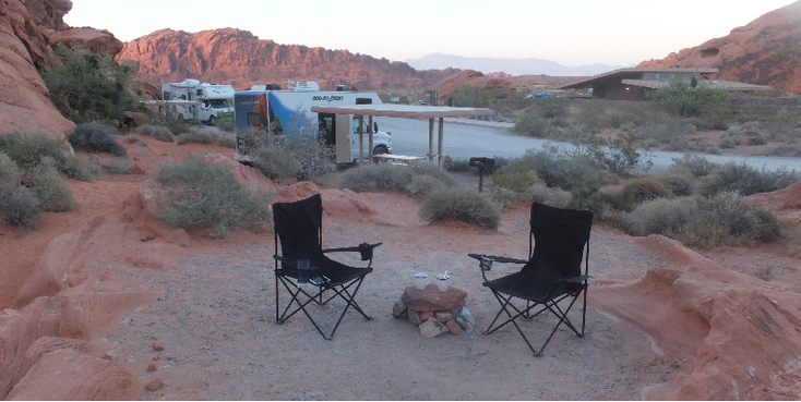 Valley-of-Fire-State-Park-RV-park-camper-barbecue-Verenigde-Staten