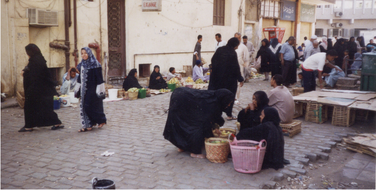 Aswan-Market-Chador-Streetlife-Sales-Egypt