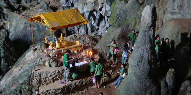 Tham-Chang-grot-Boeddha-Vang-Vieng-Laos