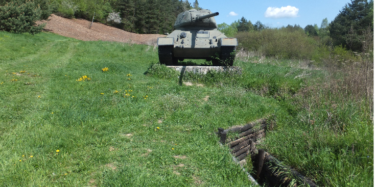 Vallei-van-de-dood-valley-of-the-Death-tanks-Sovjet-WW2-openluchtmuseum-Kopisavi-Slowakije