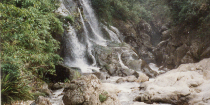 Cat-Cat-Sapa-waterval-hike-natuur-bos-Vietnam