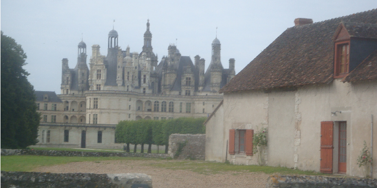 Chambord-Loire-kasteel-vallei-torentjes-pieken-Frankrijk