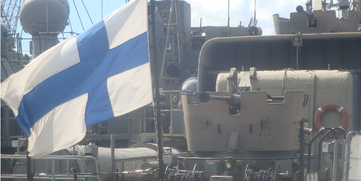 Turku-vlag-kanon-oorlogsboot-maritiem-museum-Finland