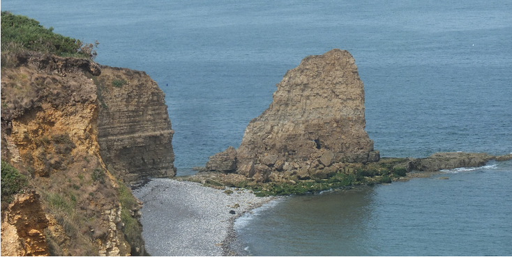 Pointe-du-Hoc-invasie-Normandië-D-Day-krater-kust-Atlantische-muur-Frankrijk