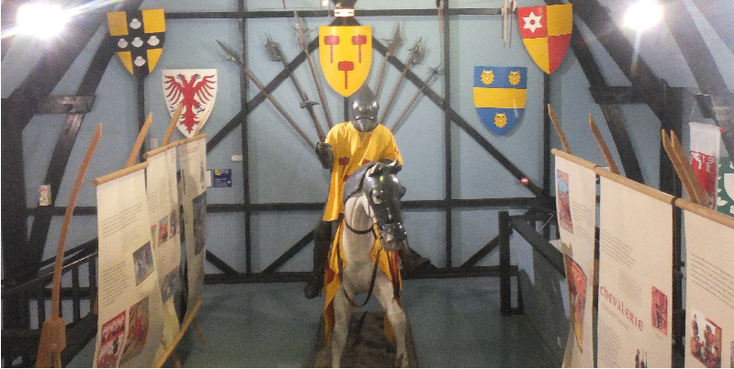 Azincourt-Centre-Historique-Medieval-slagveld-paard-ridder-100-jarige-oorlog-Engeland-Frankrijk