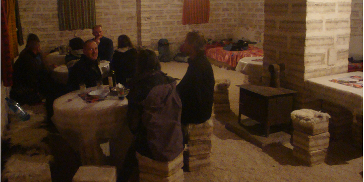Colchani-zout-hostel-Uyuni-vlakte-hotel-Bolivia