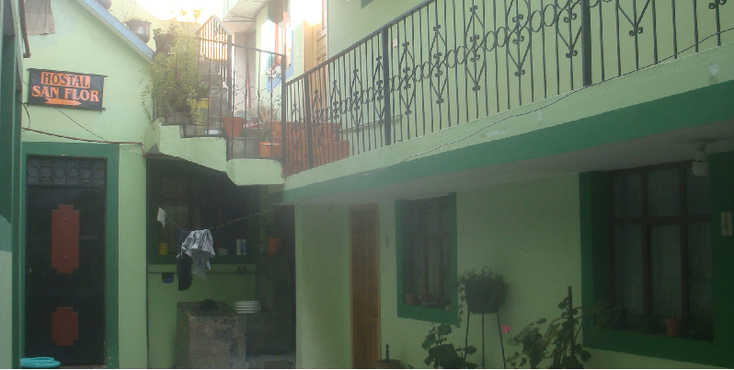 Latacunga-hostal-San-Flor-groen-Ecuador