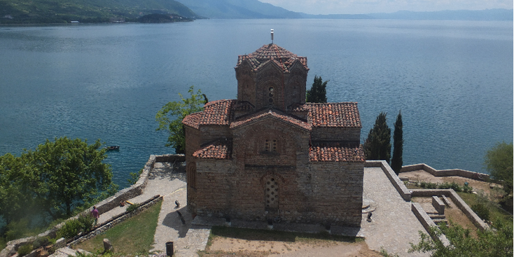 Sveti-Jovan-Kaneo-klooster-meer-Ohrid-Macedonië