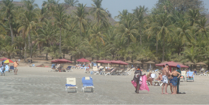 Cap-Skiring-strand-palmboom-Camanche-strandhut-Senegal