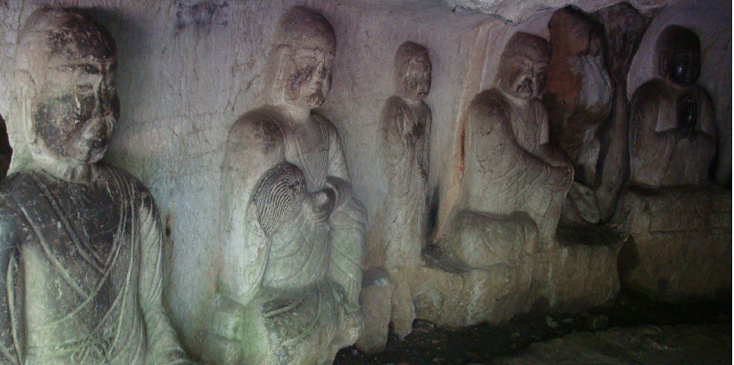Huangzhou-reliefs-stenen-grot-China-Boeddha