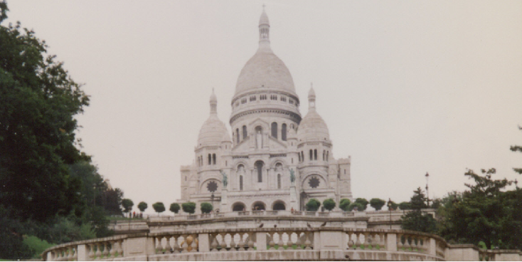 Sacre-Coeur-Montmatre-Parijs-witte-toren-Frankrijk