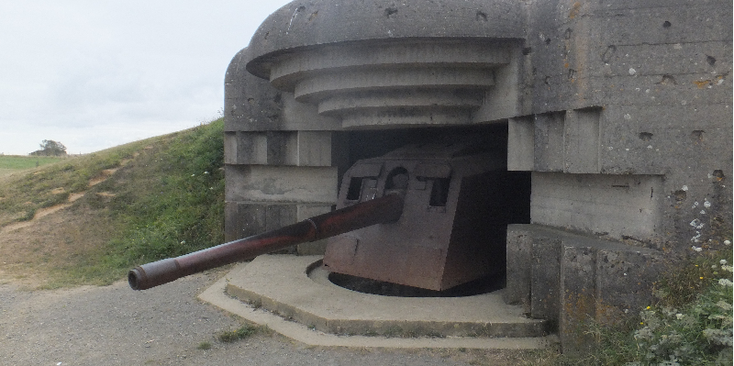 Longues-sur-Mer-batterij-bunker-D-Day-Invasie-Normandië-Frankrijk