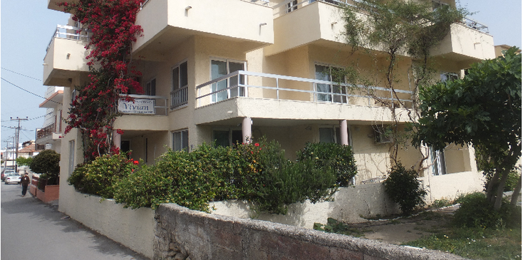 Ialyosos-Vivian-Studio-guesthouse-hostel-hotel-Rhodes