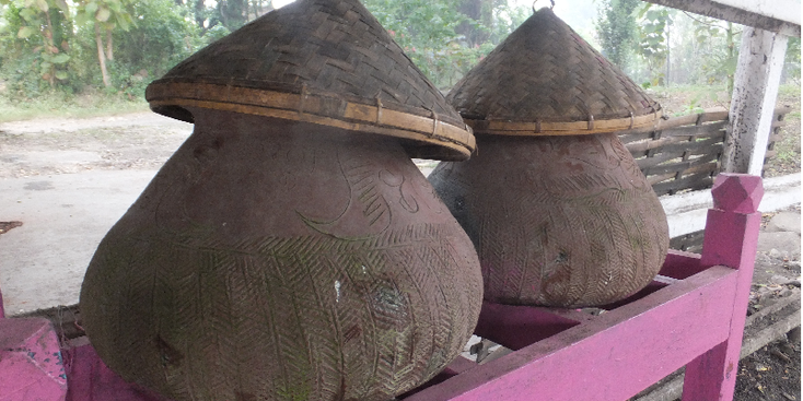 Gokteila-Kyaukme-waterkruik-treinstation-Myanmar