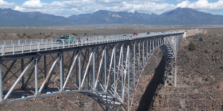 Rio-Grande-Gorge-bridge-viaduct-Highway-64-boogbrug-Verenigde-Staten-Taos