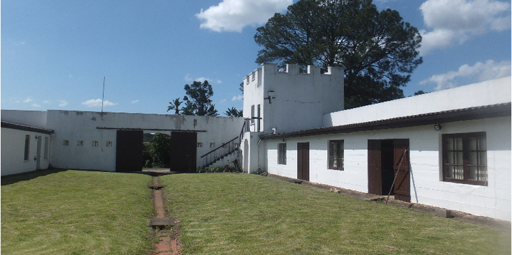 Eshowe-witte-lemen-Nongqayi-fort-Zuid-Afrika
