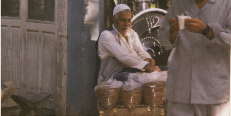 Urfa-Sianlurfa-Bazaar-Market-Turkey