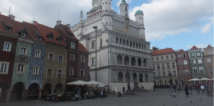 Poznan-rathaus-stadshuis-plein-Polen