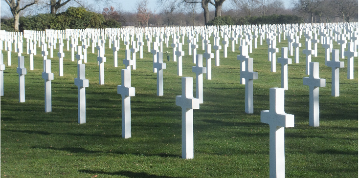 Margraten-Amerikaanse-begraafplaats-witte-kruizen-VS-USA-Zuid-Limburg-Nederland