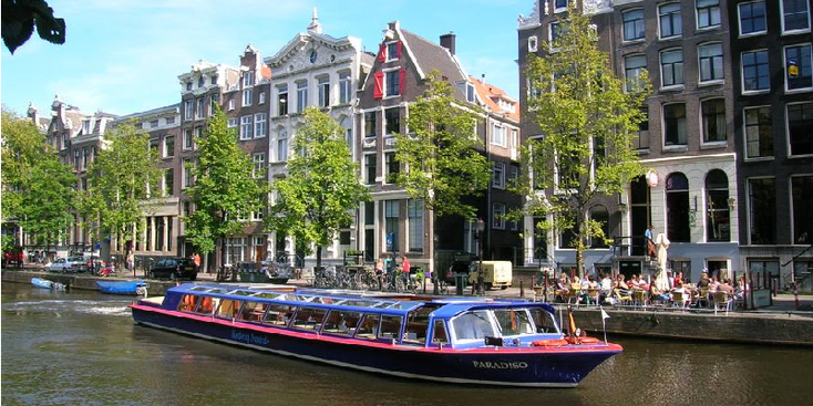 Grachtenpanden in Amsterdam, NEDERLAND
